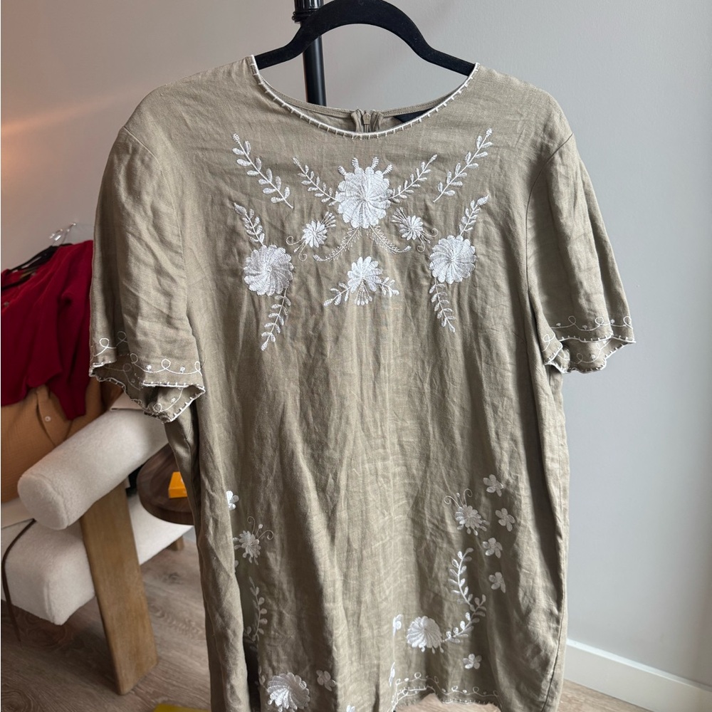 Zara Khaki Mini Dress with White Floral Embroidery